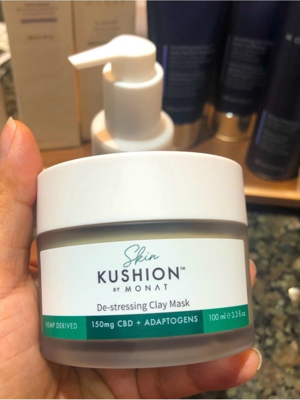 Monat Skin Kushion De-stressing Clay Mask